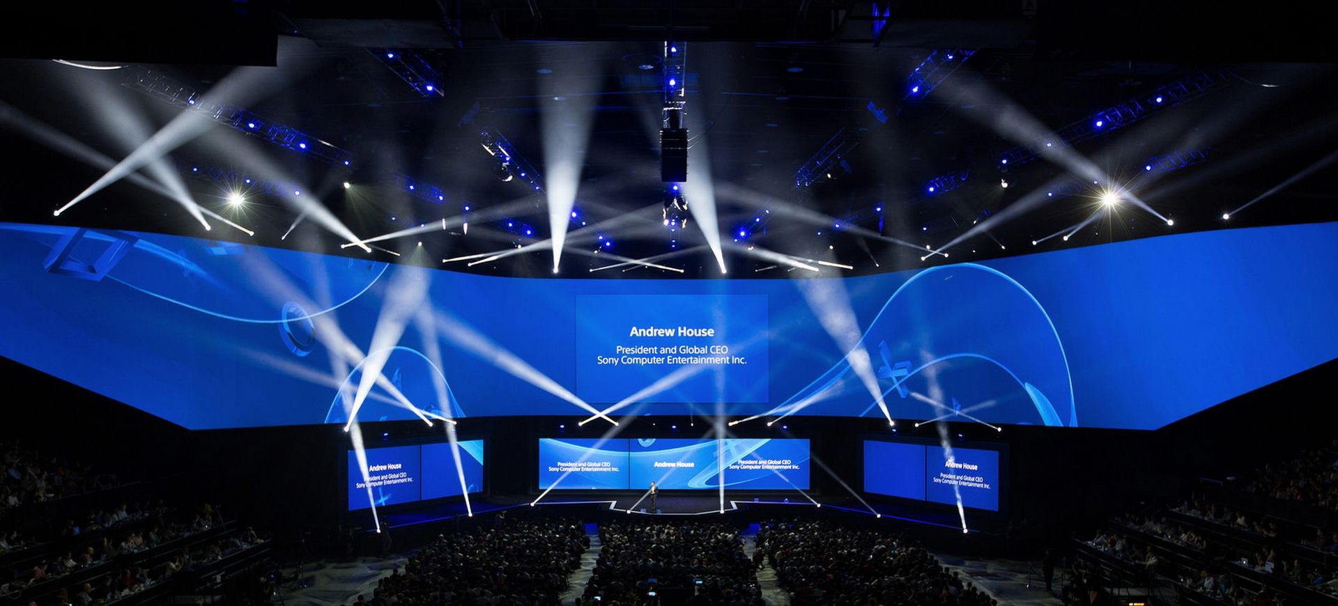 E3 2015: Sony - Những huyền thoại “đội mồ”