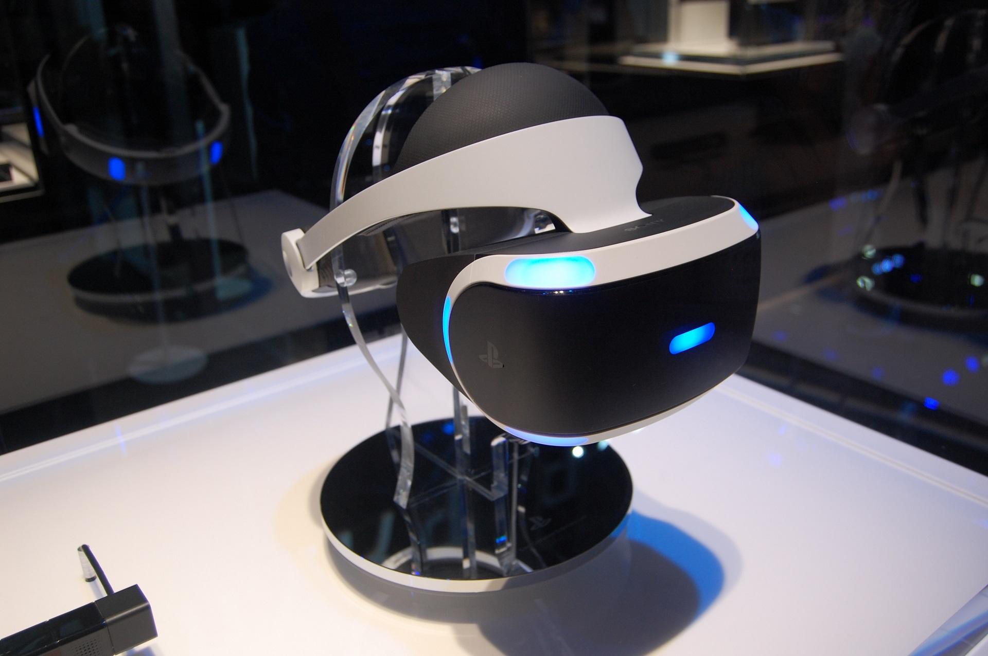 PlayStation VR đã sớm “có hàng” trước ngày ra mắt