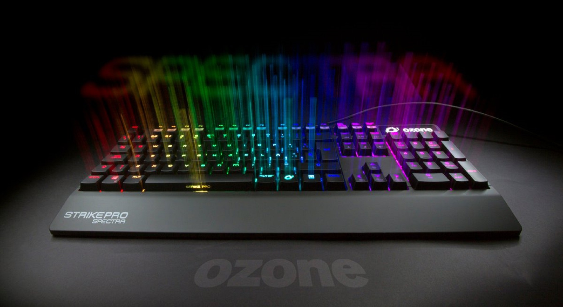 Bộ tứ Spectra của Ozone Gaming: Đẹp, Chất và hợp lý