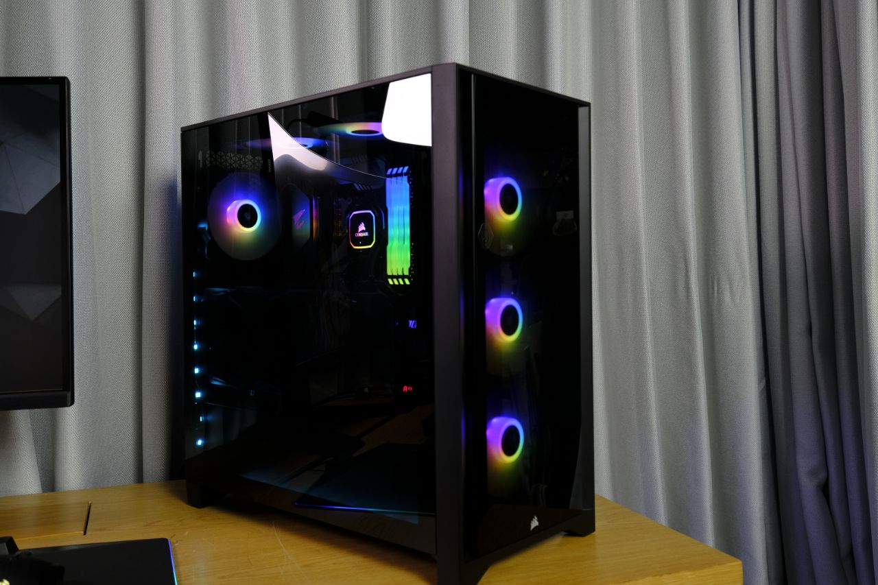 Corsair 4000X RGB Mid Tower Gaming Case Đánh Giá Nhanh